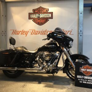 Harley Davidson Street Glide Special 103