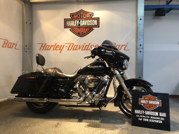 Harley Davidson Street Glide Special 103