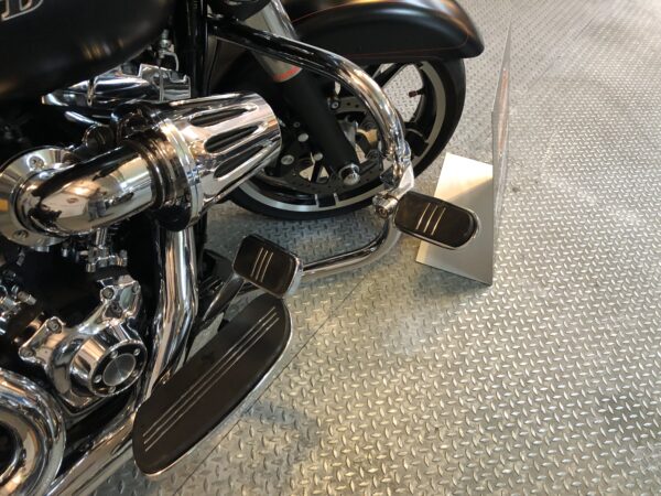 FLHXS Street Glide 103 - immagine 9