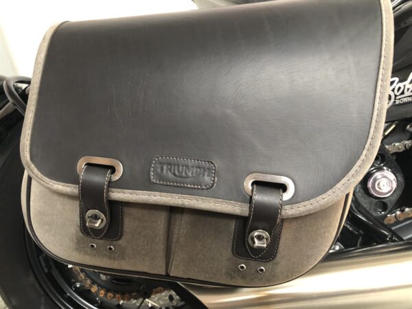 Triumph Bonneville Bobber 1200 - immagine 6