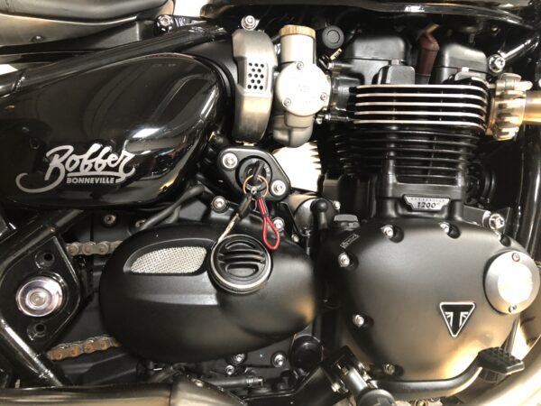 Triumph Bonneville Bobber 1200 - immagine 3