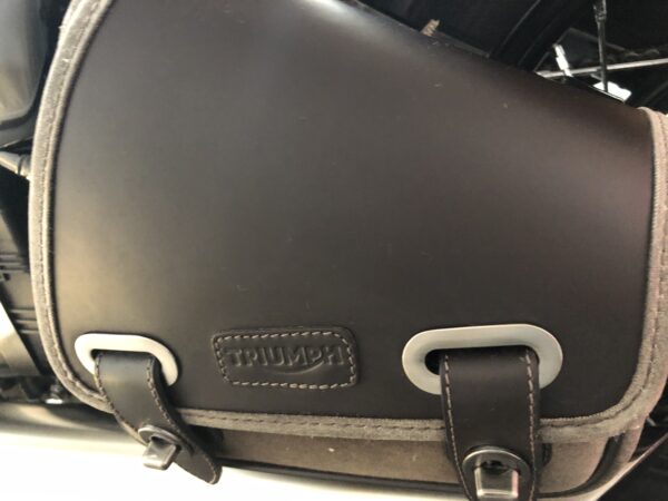 Triumph Bonneville Bobber 1200 - immagine 7