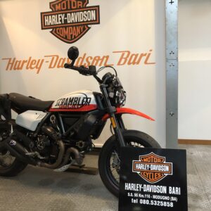 Ducati Scrambler 800 Urban Motard