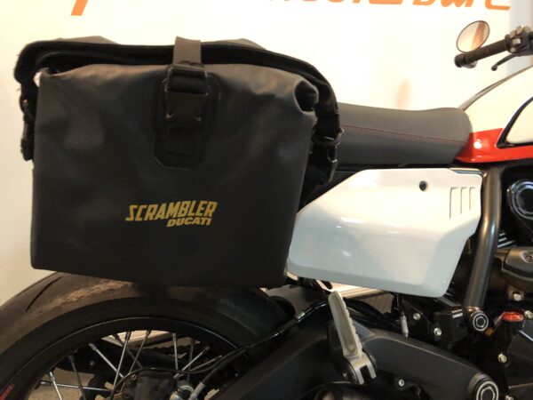 Ducati Scrambler 800 Urban Motard - immagine 4