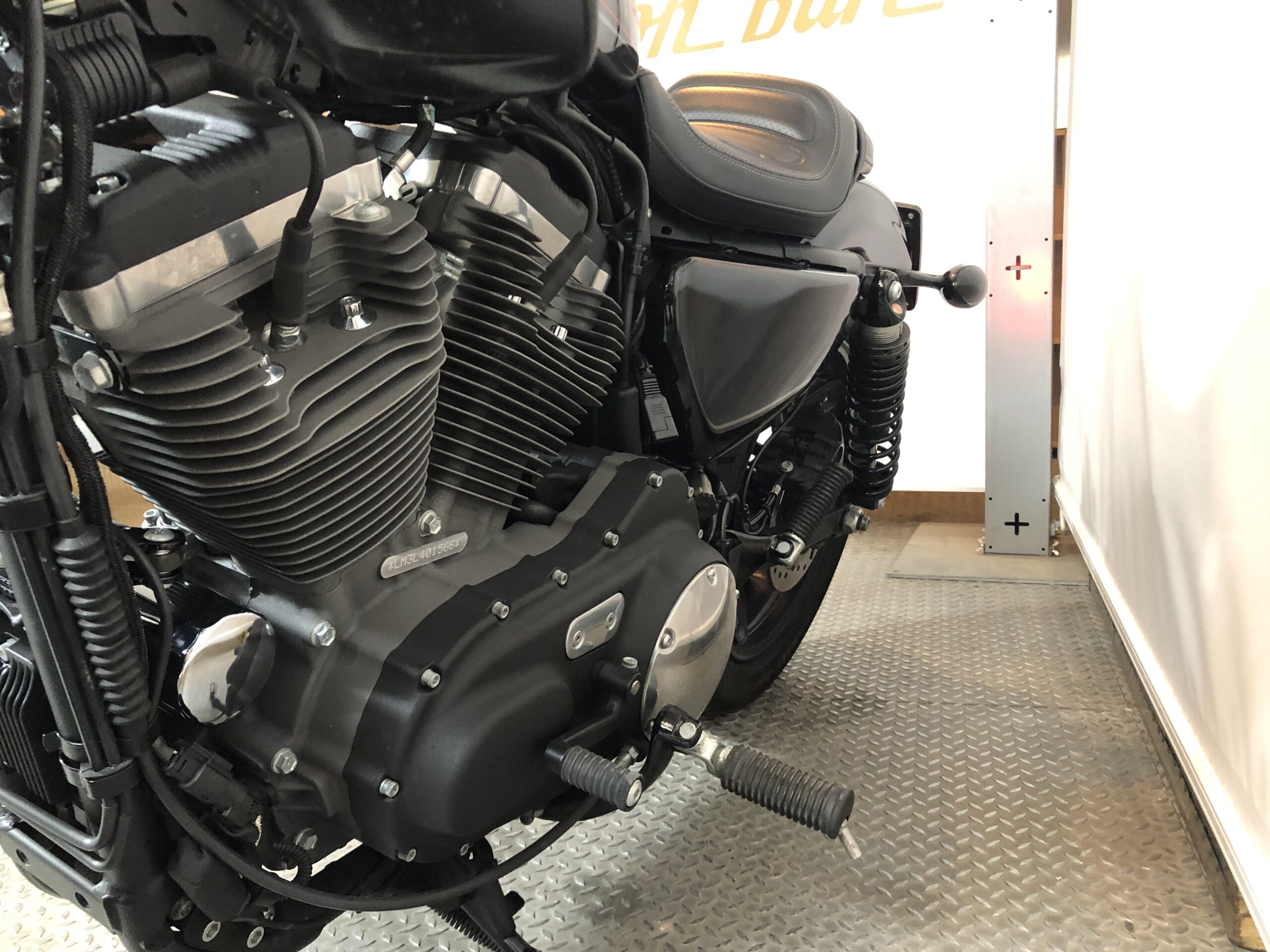 Harley-Davidson 1200 Roadster XL1200CX - immagine 3